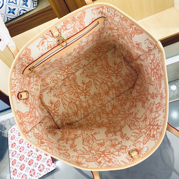 ルイヴィトンバッグ全体デザイン